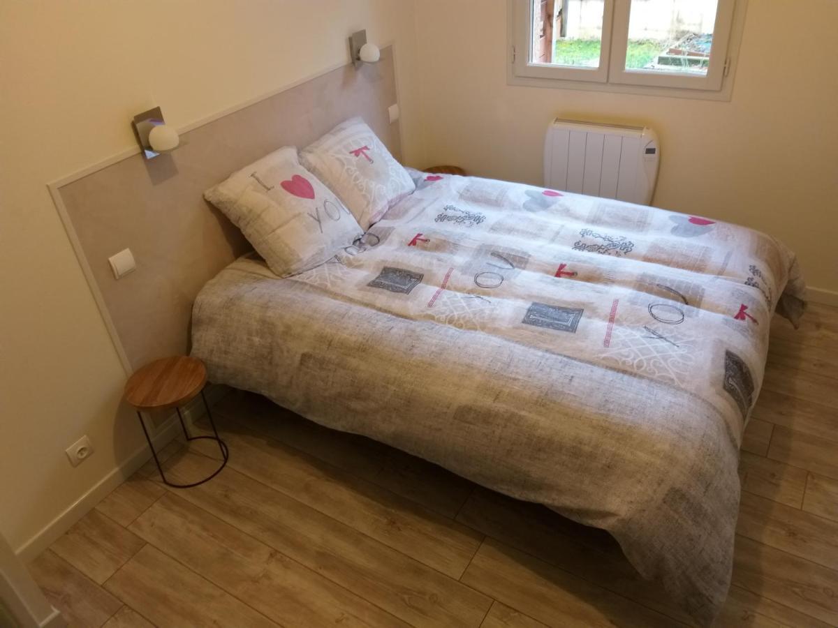 Ferienwohnung Location A.M.I Bellegarde-sur-Valserine Exterior foto